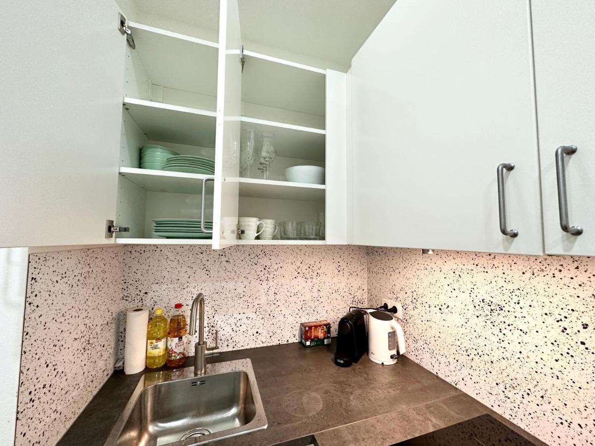 Book-A-Room Panda-Apartments Viena Exterior foto