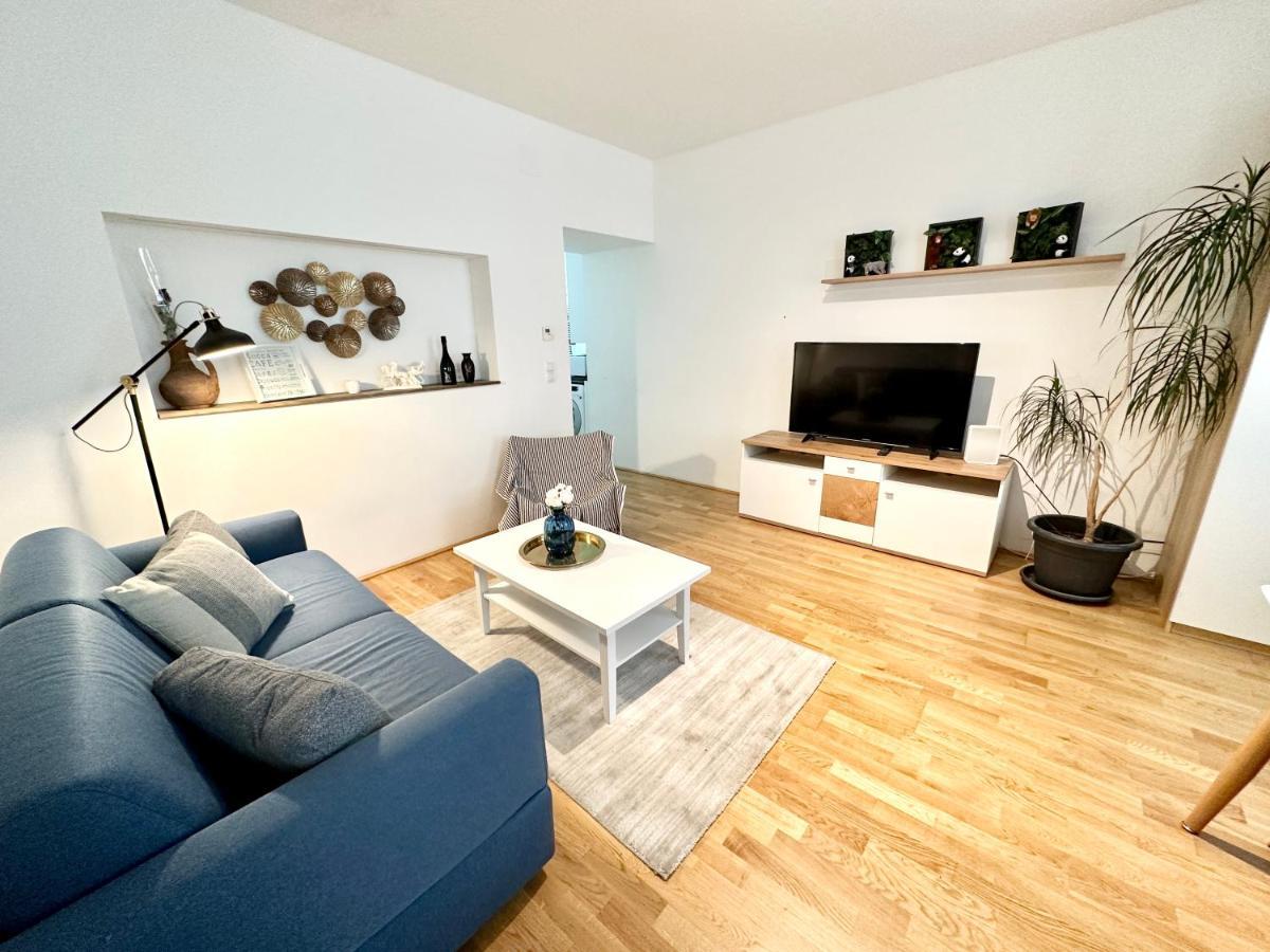 Book-A-Room Panda-Apartments Viena Exterior foto
