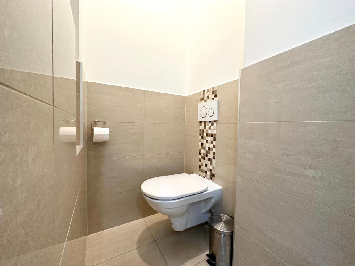 Book-A-Room Panda-Apartments Viena Exterior foto